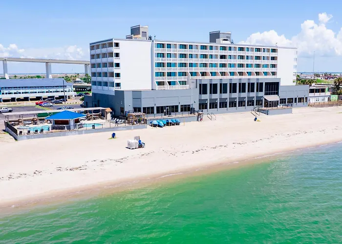 Luxury Hotels in Rockport