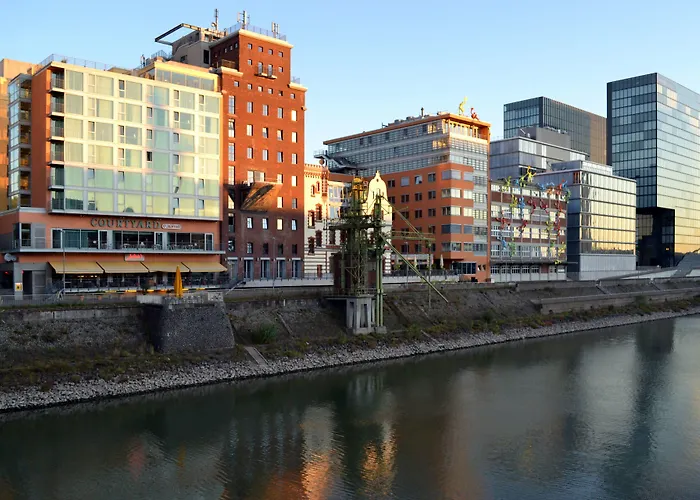 Courtyard By Marriott Duesseldorf Hafen