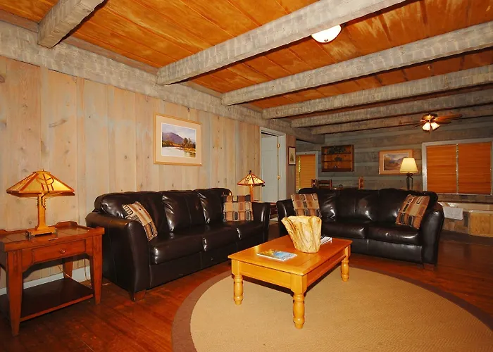 The Smoke House Lodge Monteagle