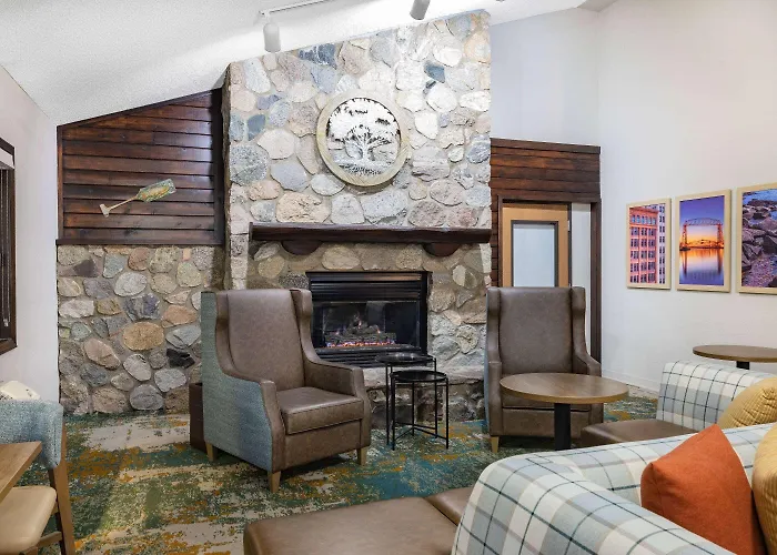 Proctor Hotels