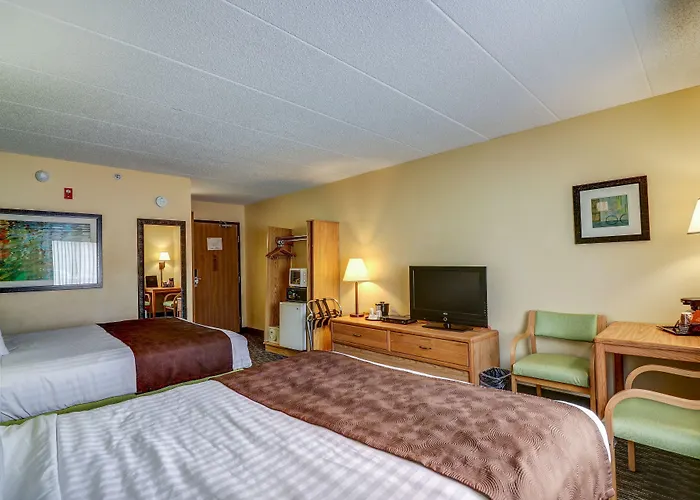 Hotel Wave At Rehoboth Beach