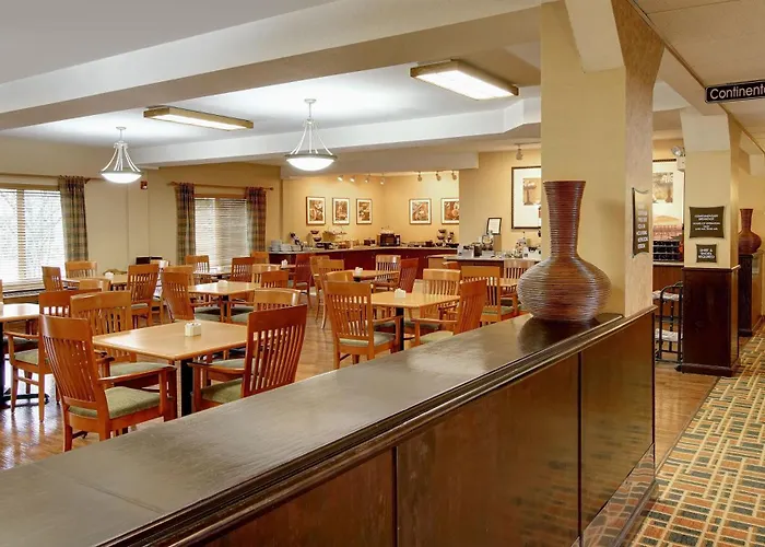 Albany Hotels