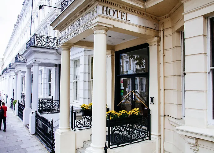 Lord Kensington Hotel