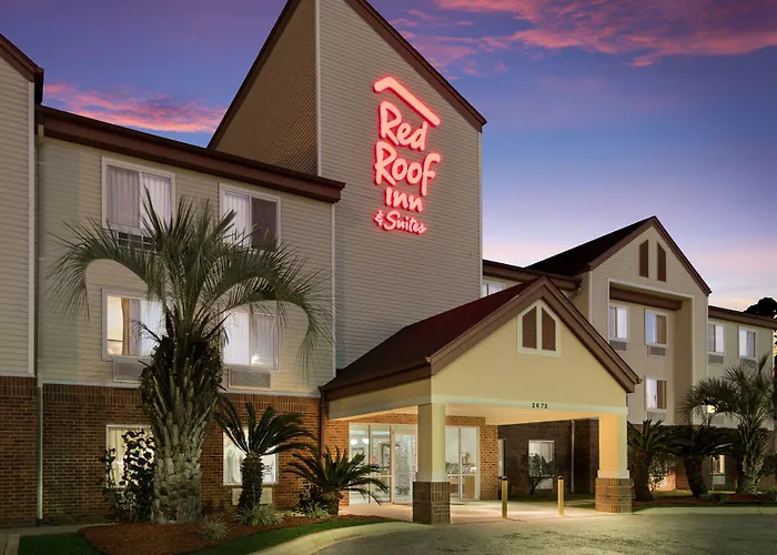 Red Roof Inn & Suites Pensacola East - Milton
