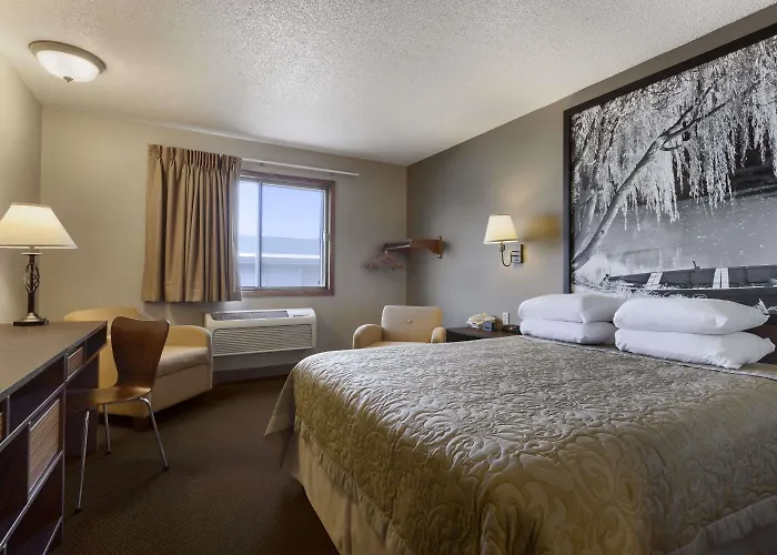 Super 8 By Wyndham Sioux Falls/41St Street