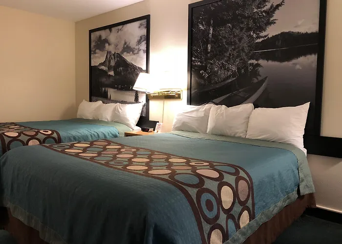 Super 8 By Wyndham Moose Jaw Sk