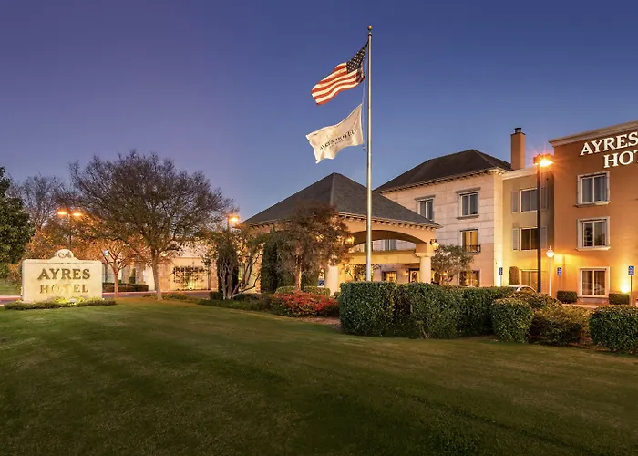 Seal Beach Hotels
