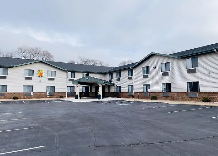 Super 8 By Wyndham Shakopee Hotel