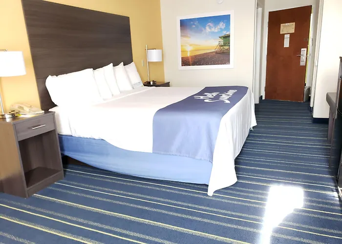 Haw River Hotels