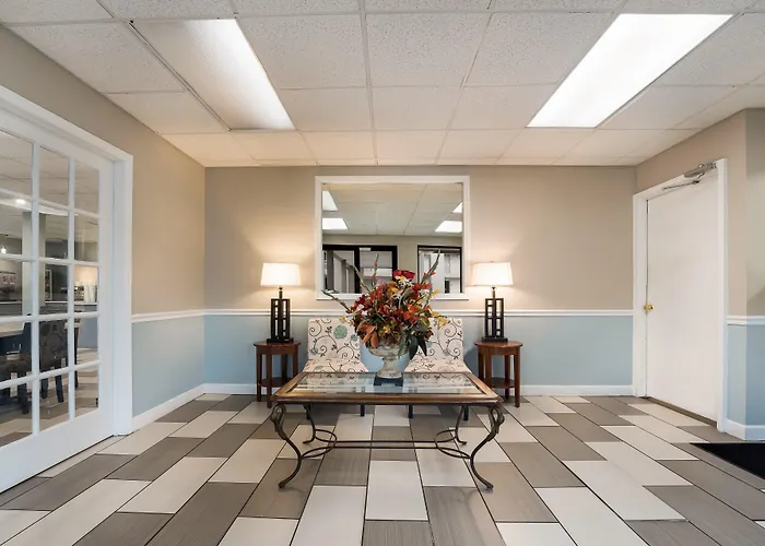 Surestay Hotel By Best Western Columbus Downtown