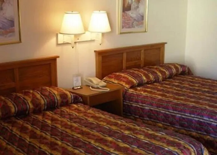 Red Carpet Inn Starke