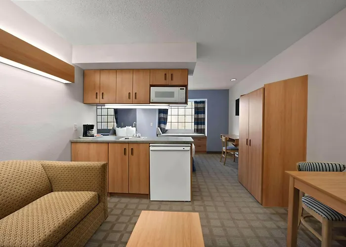Ponchatoula Hotels