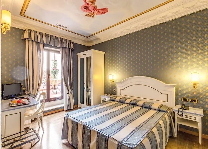 Hotel La Lumiere Di Piazza Di Spagna Roma