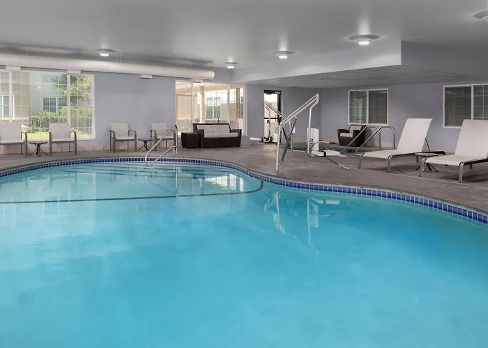 Holiday Inn Express Spokane Airport By Ihg