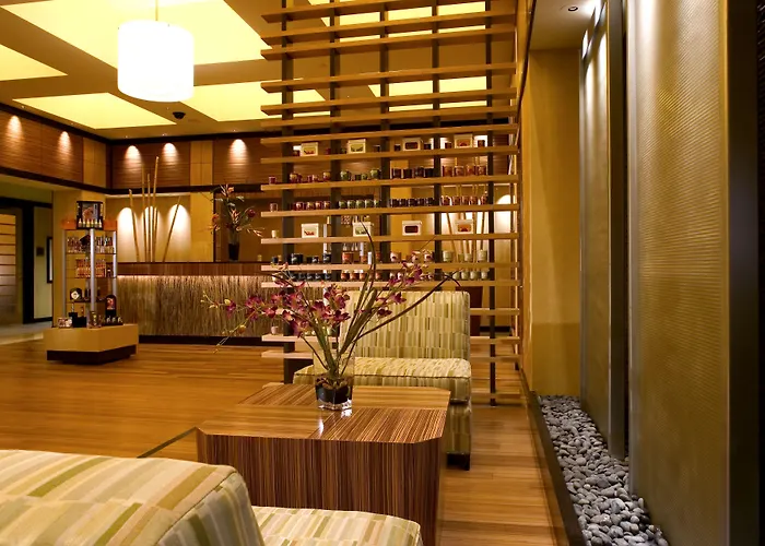 Valley Center Hotels