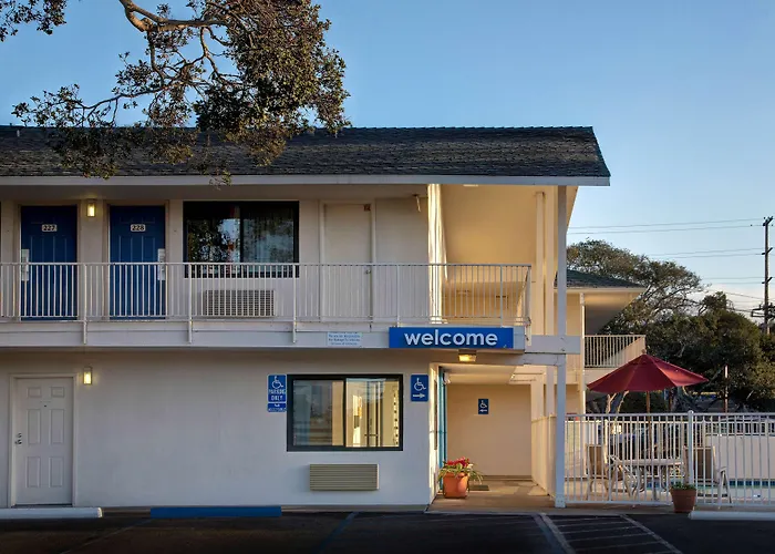 Motel 6-Monterey, Ca