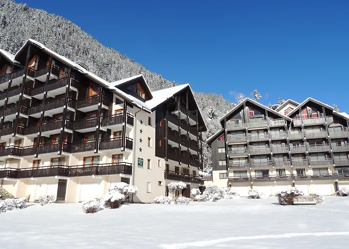 Les Balcons du Savoy