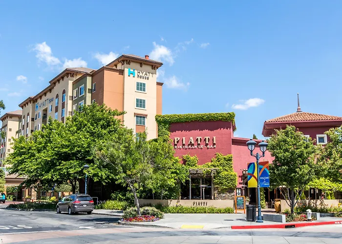 Hyatt House Santa Clara Hotel