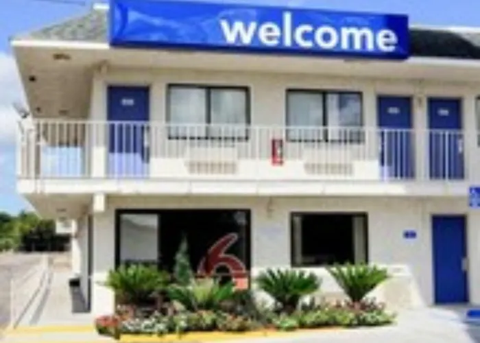 Motel 6-Kingsville, Tx