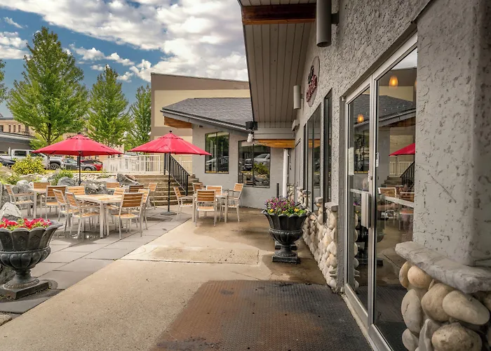 Rossland Hotels