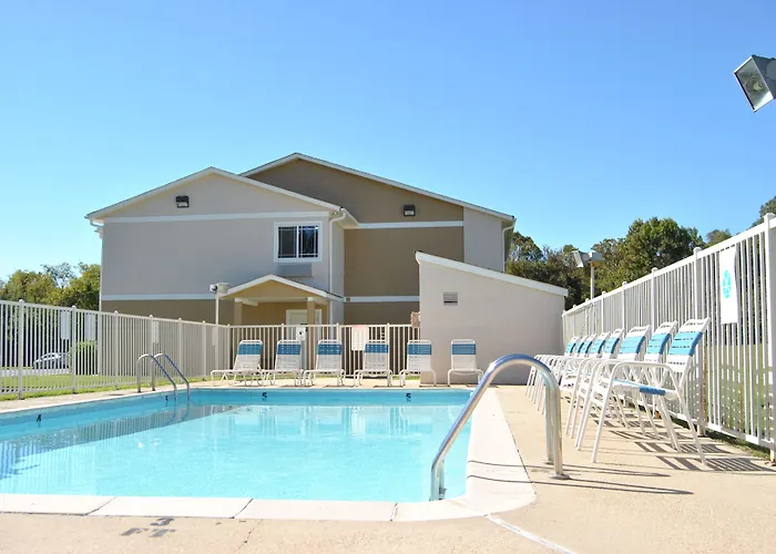Super 8 By Wyndham Vicksburg Motel