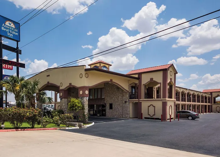 Americas Best Value Inn Buda