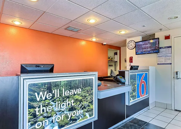 Motel 6-Pinole, Ca