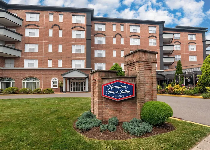 Hampton Inn & Suites Stamford