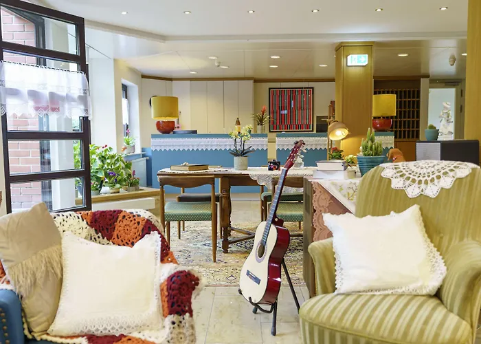 Tante Alma'S Bonner Hotel