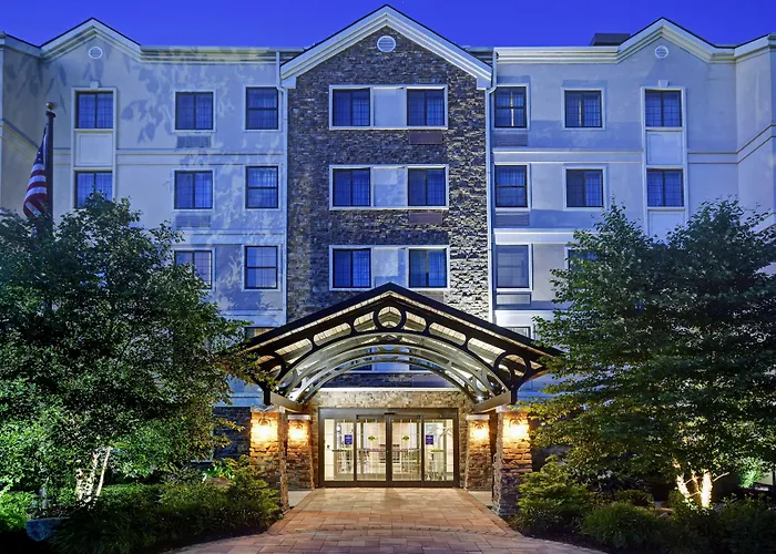 Homewood Suites By Hilton Eatontown