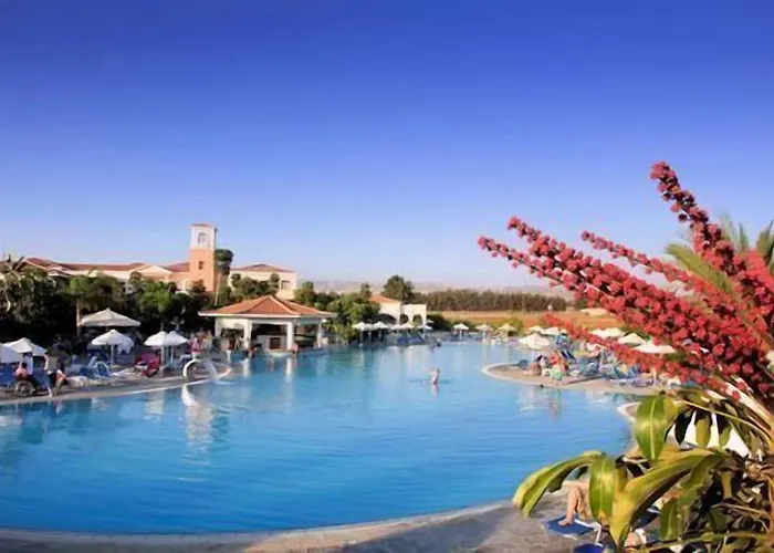 Avanti Holiday Village