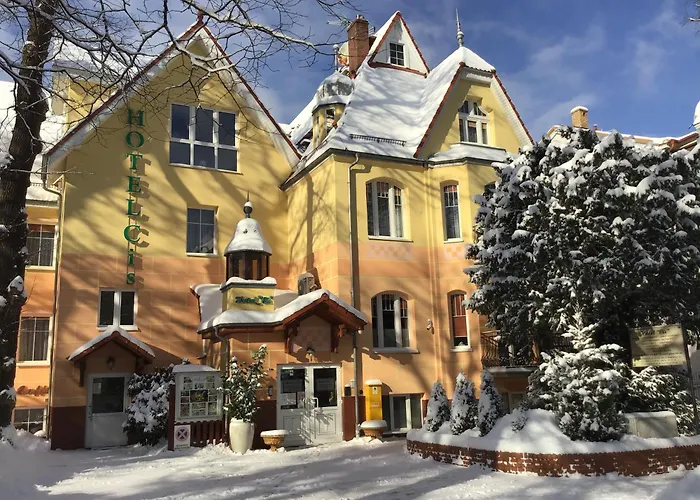Hotel Cis