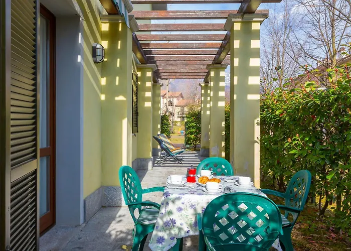 Budget Village Apartments - Porto Letizia Porlezza