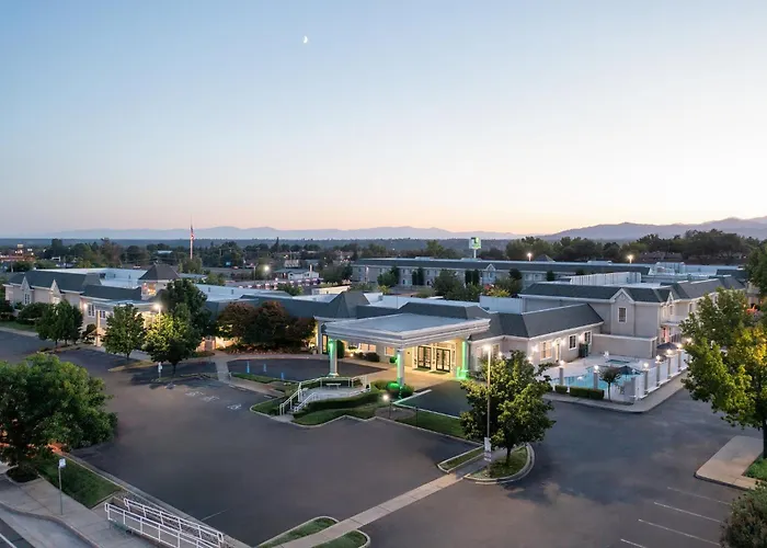 Holiday Inn Redding By Ihg