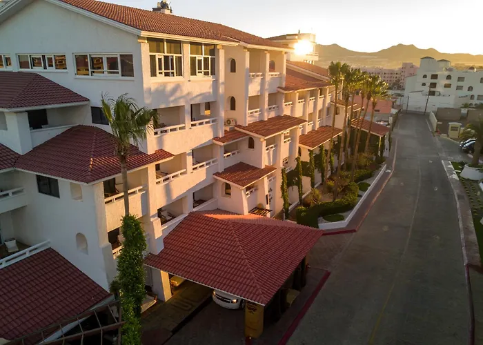 Bahia Hotel & Beach House Cabo San Lucas