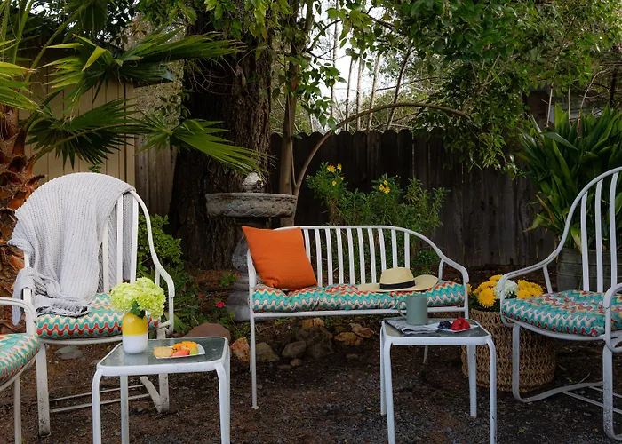 Sonoma Creek Inn