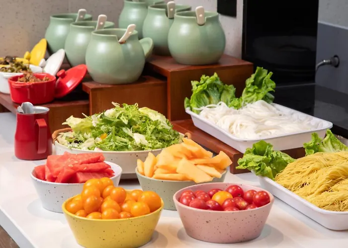 Echarm Hotel Haikou Friendship Sunshine City Wanlvyuan Branch