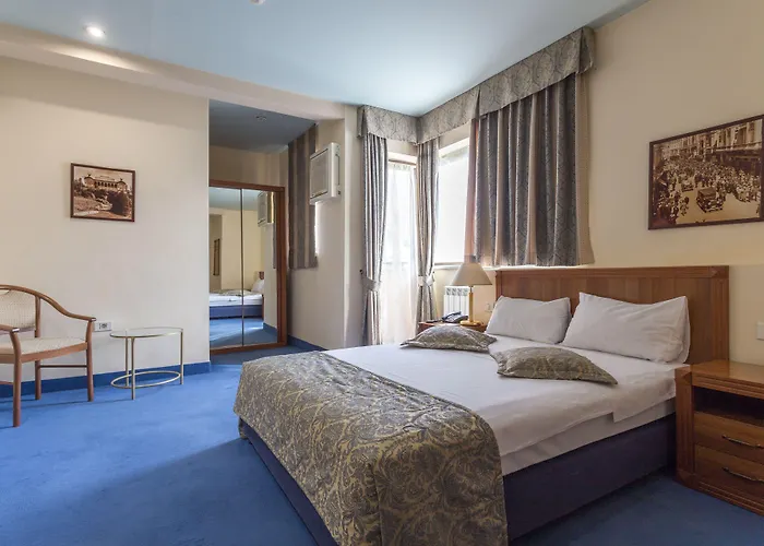 Hotel Zeus Essence Bucharest Opera