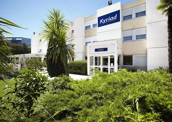 Kyriad Toulon Est Hyeres La Garde