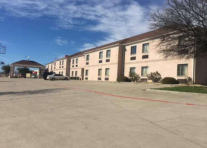 Red Roof Inn Fort Worth - Saginaw