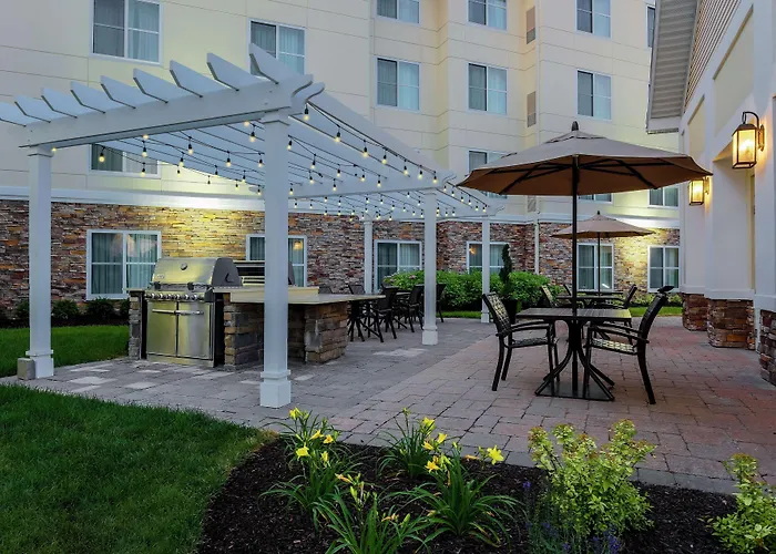 Homewood Suites By Hilton Long Island-Melville Plainview