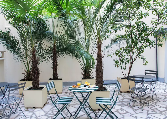 Est Hotel París