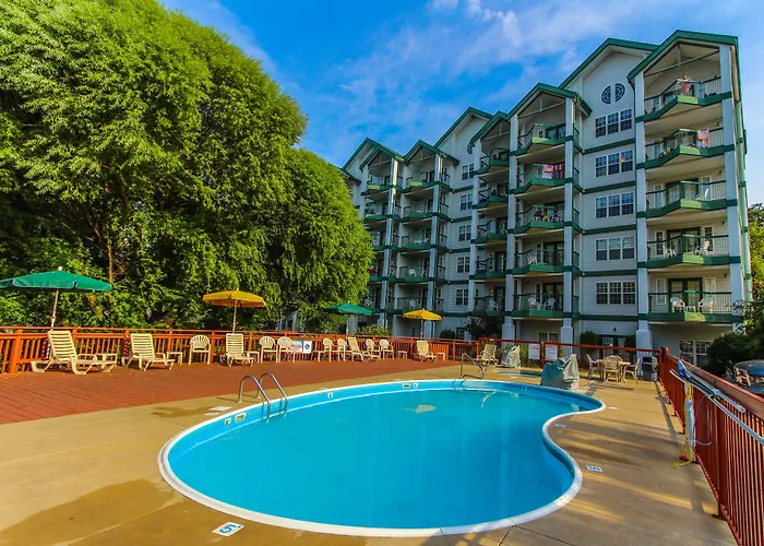 Surrey'S Carriage Place Resort Branson