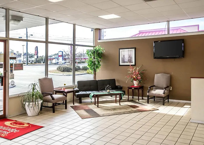 Rodeway Inn & Suites Wilmington North