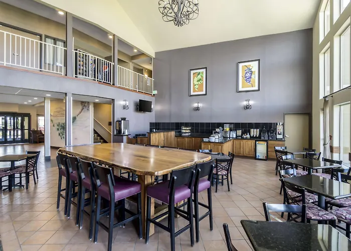 Sunnyside Hotels
