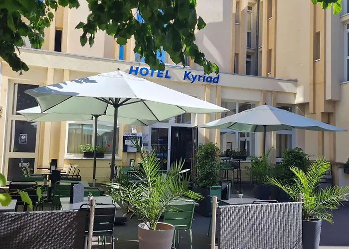 Kyriad Metz Centre - Restaurant Moze