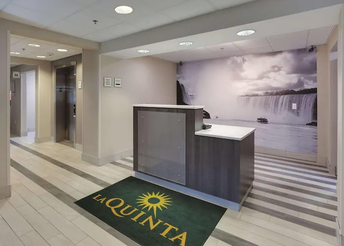 La Quinta By Wyndham Batavia