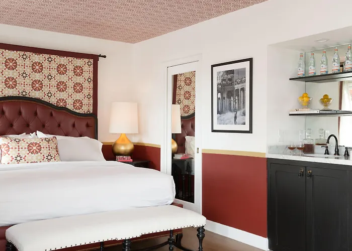 Luxury Hotels in Laguna Beach