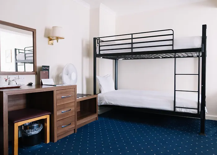 Apollo Hotel