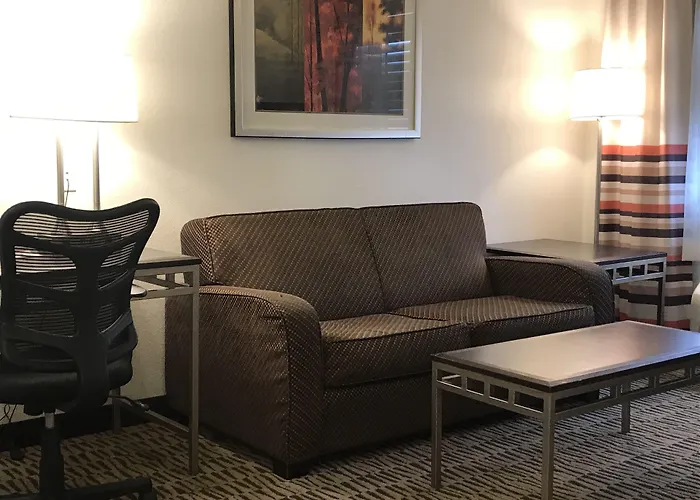 Hawthorn Suites Victorville